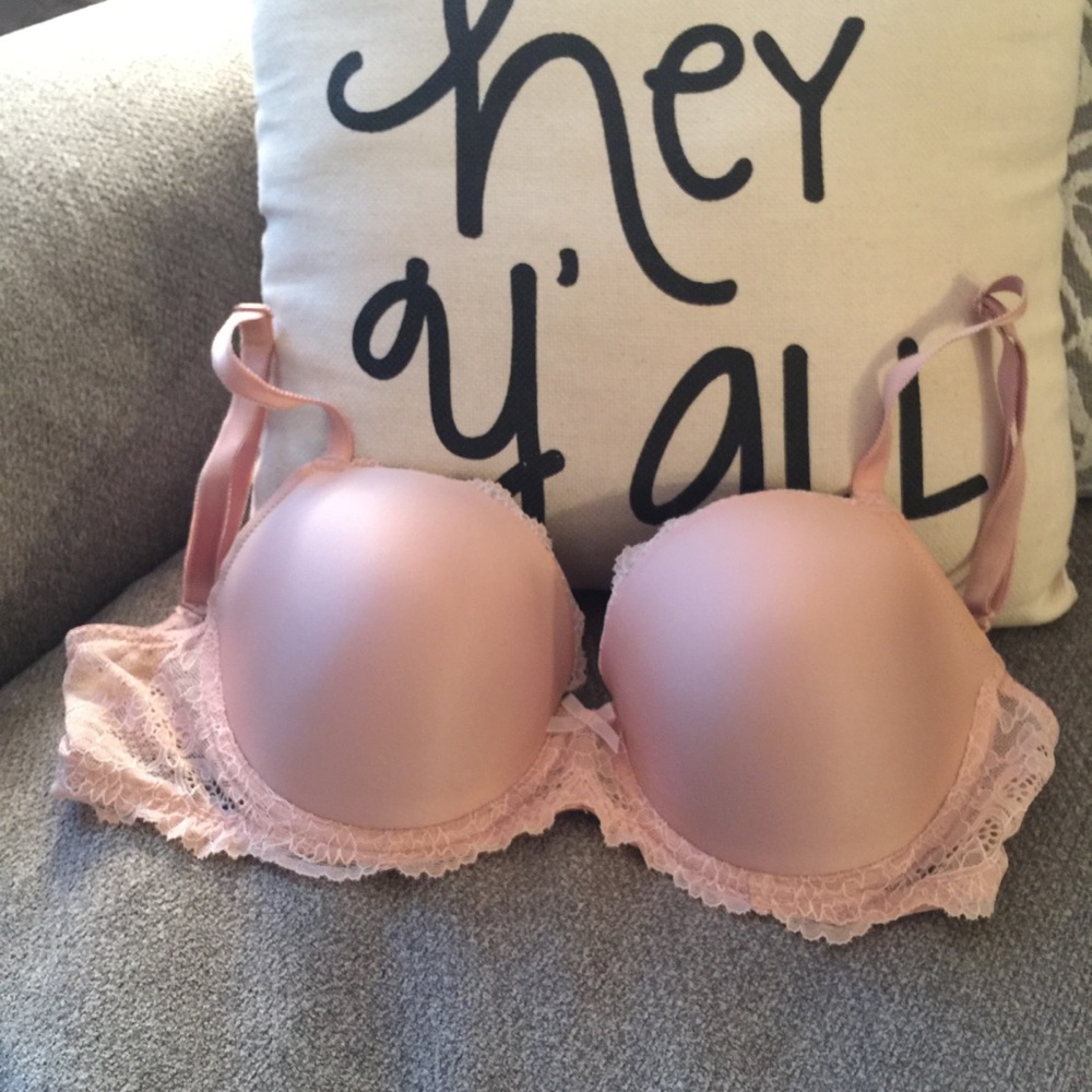 Victoria’s Secret Dream Angels Bra 34DD
